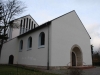 1953/54 wurde die katholische Kirche nach Plänen von Julius Schmidt errichtet.