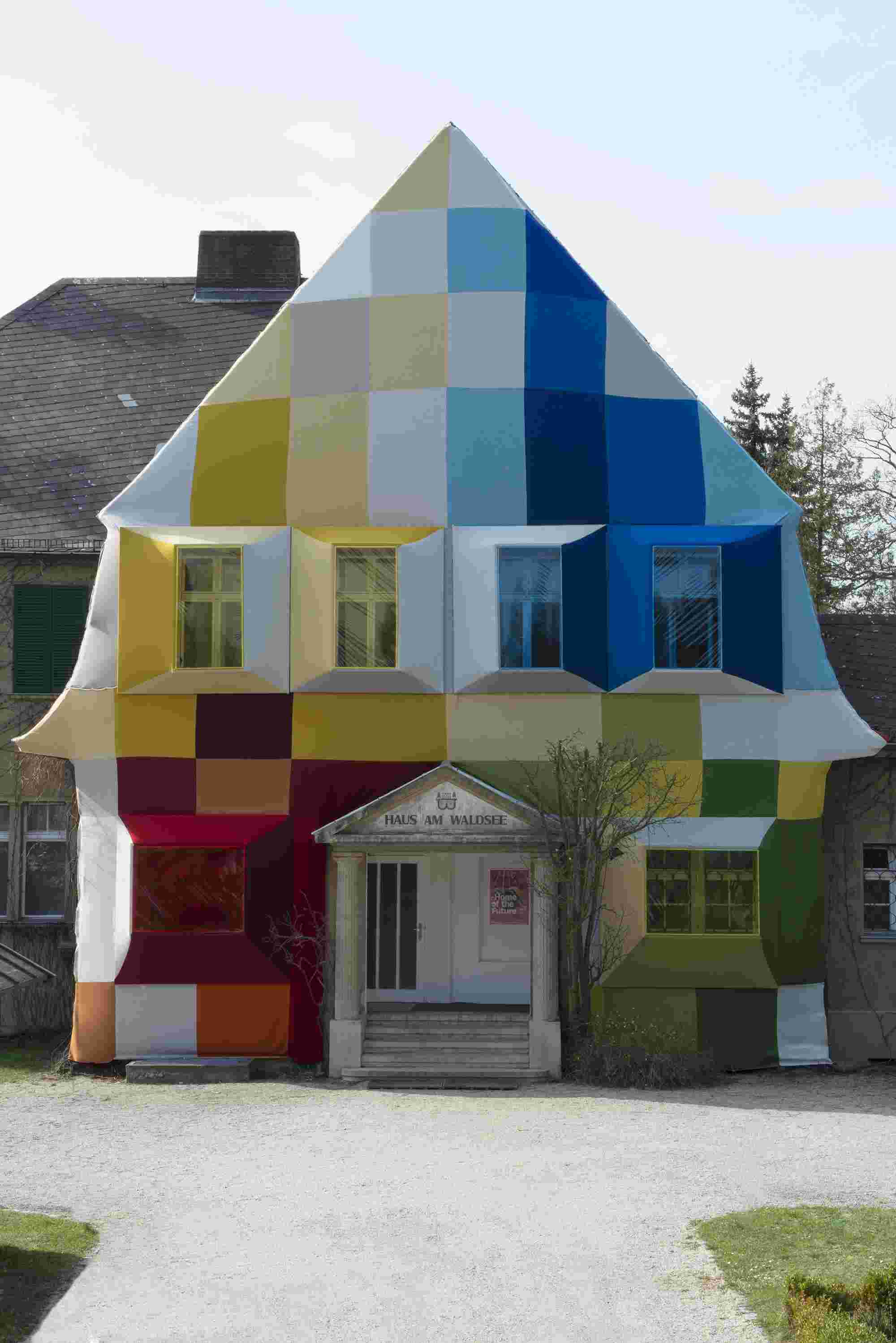„Home of the Future“: Haus am Waldsee zeigt Aisslinger-Ausstellung
