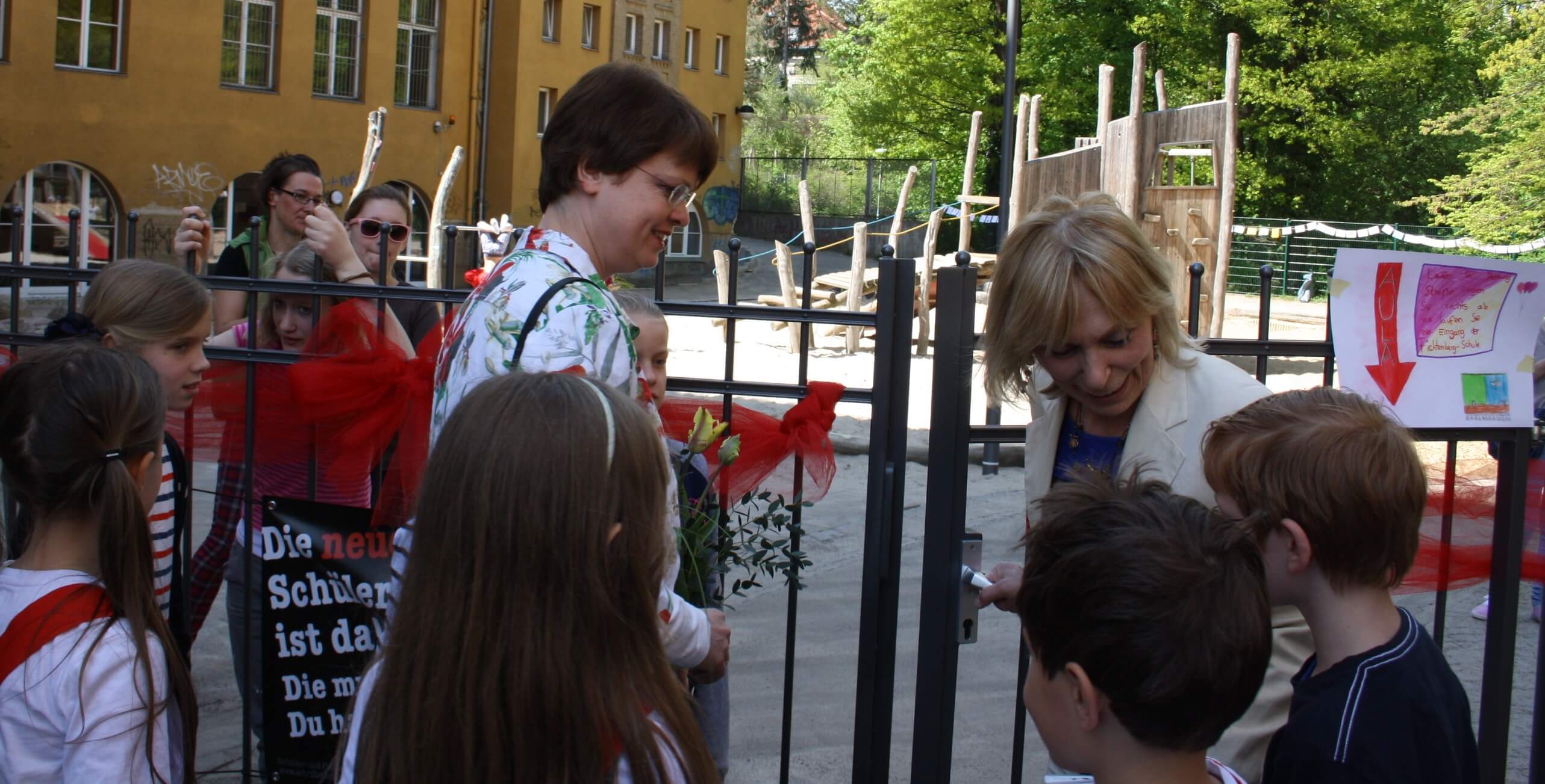 Das „Sorgenkind“ wird flügge: Rothenburg-Grundschule feierte Einweihung