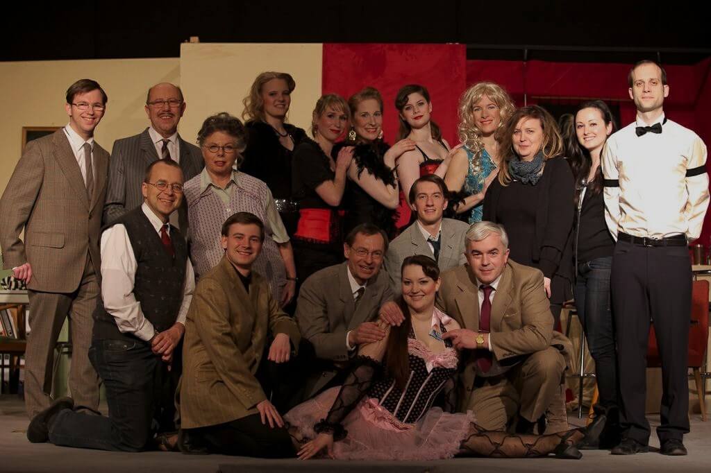 „Mord im Pfarrhaus“ –  aber nur auf der Bühne: Zehlendorfer Schattenlichter inszenieren Agatha Christie