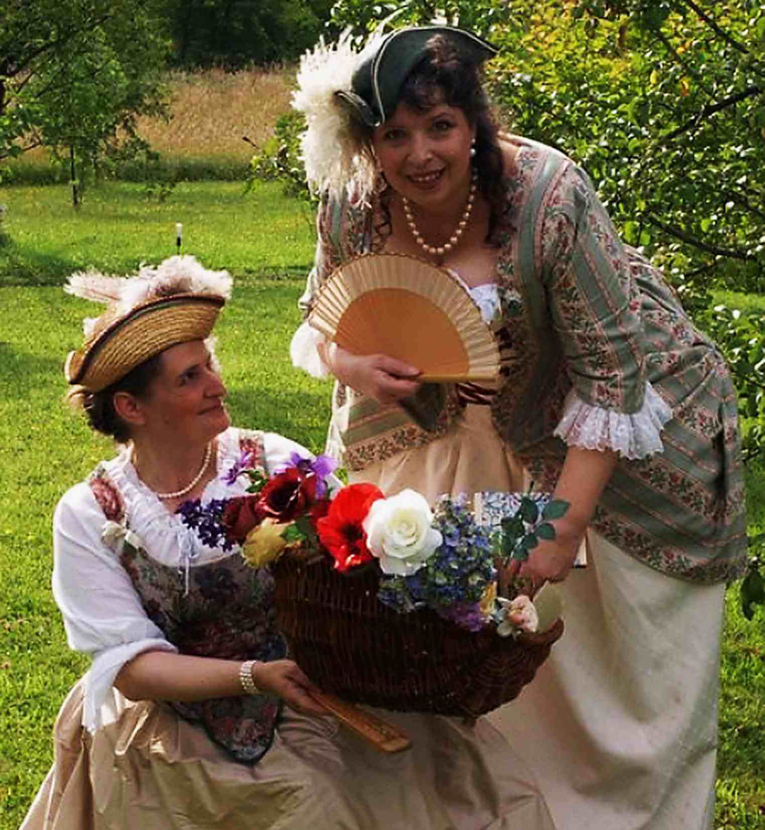 „Lass Blumen sprechen“: Theaterwochenende im Gutshaus Lichterfelde