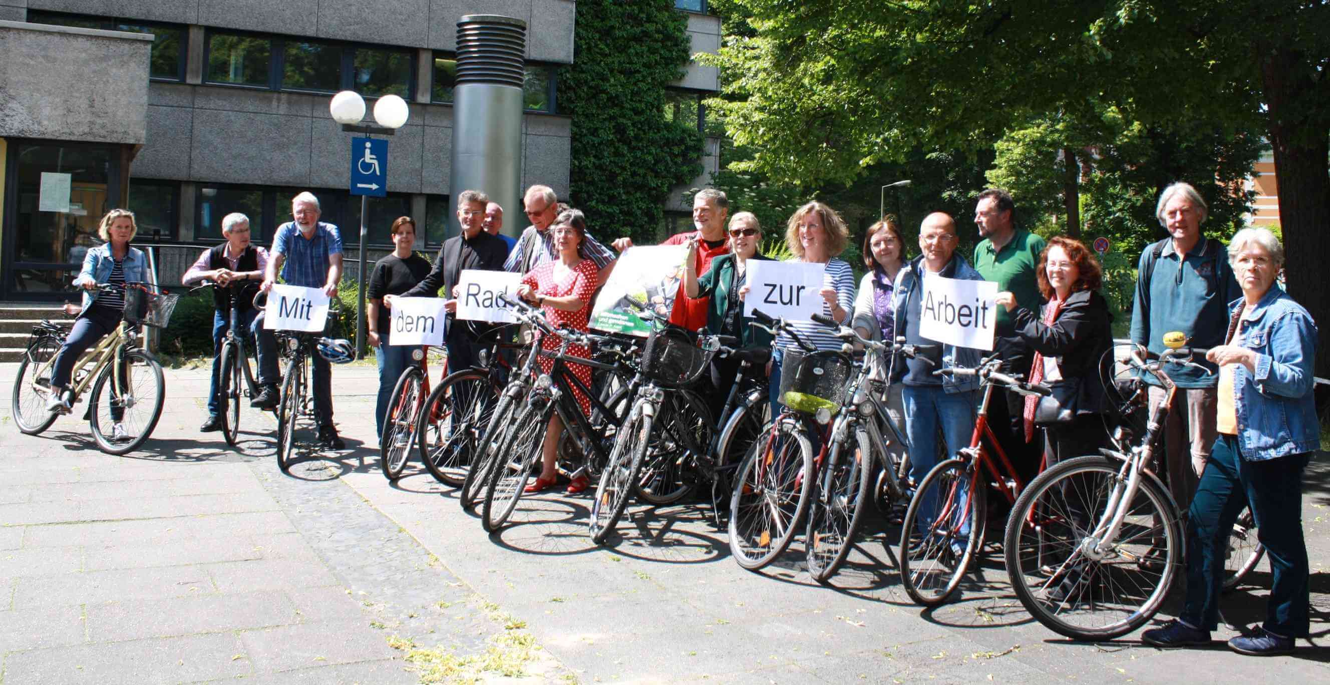 Auf die Räder, fertig, los!: Aktion „Mit dem Rad zur Arbeit“ in Steglitz-Zehlendorf gestartet