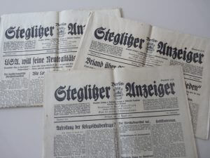 In der Schatulle fanden sich unter anderen Zeitungen aus dem Jahre 1931. Foto: Matthäus-Gemeinde