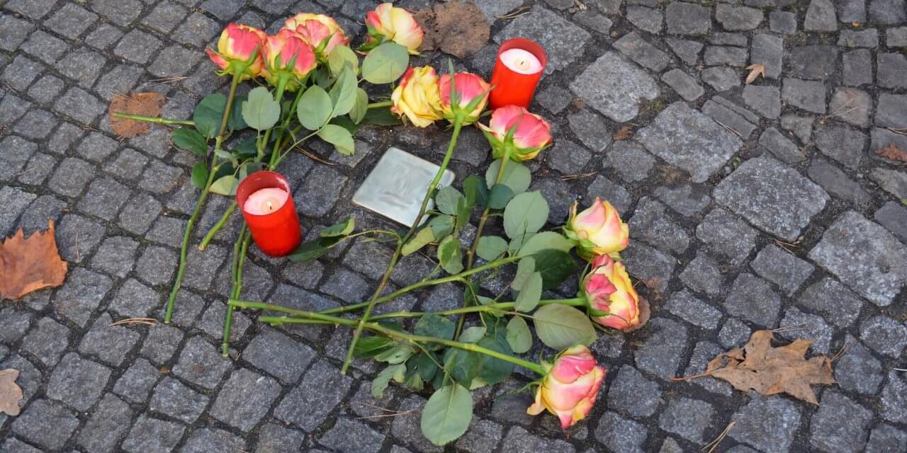 Gedenken an Pogromnacht: Aufruf zum Stolpersteine-Putzen