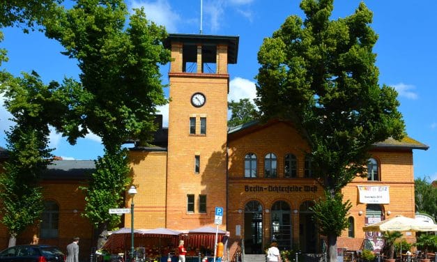 Aufschub bei barrierefreiem Umbau des Bahnhofsvorplatzes in Lichterfelde West