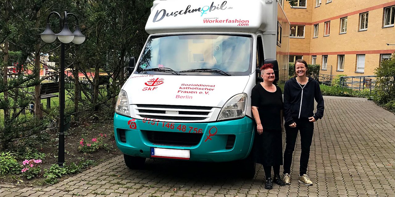 Erstmals in Deutschland – Duschmobil für Obdachlose Frauen