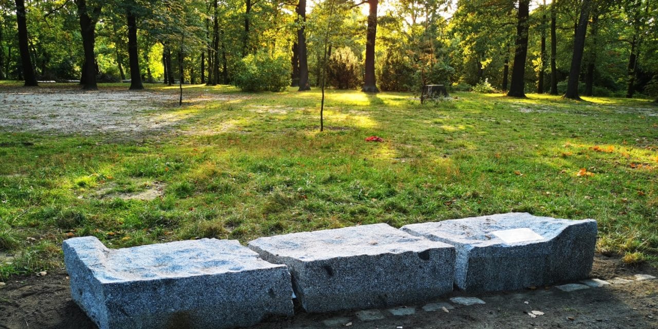 Denkmal im Schönower Park vollendet