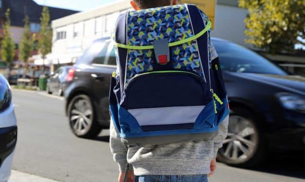 Elterntaxi muss nicht sein: Zu Fuß zur Schule