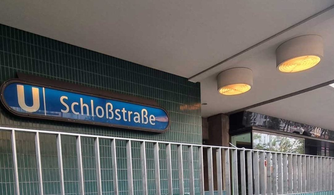 Kein Gabenzaun mehr am U-Bahnhof Schloßstraße