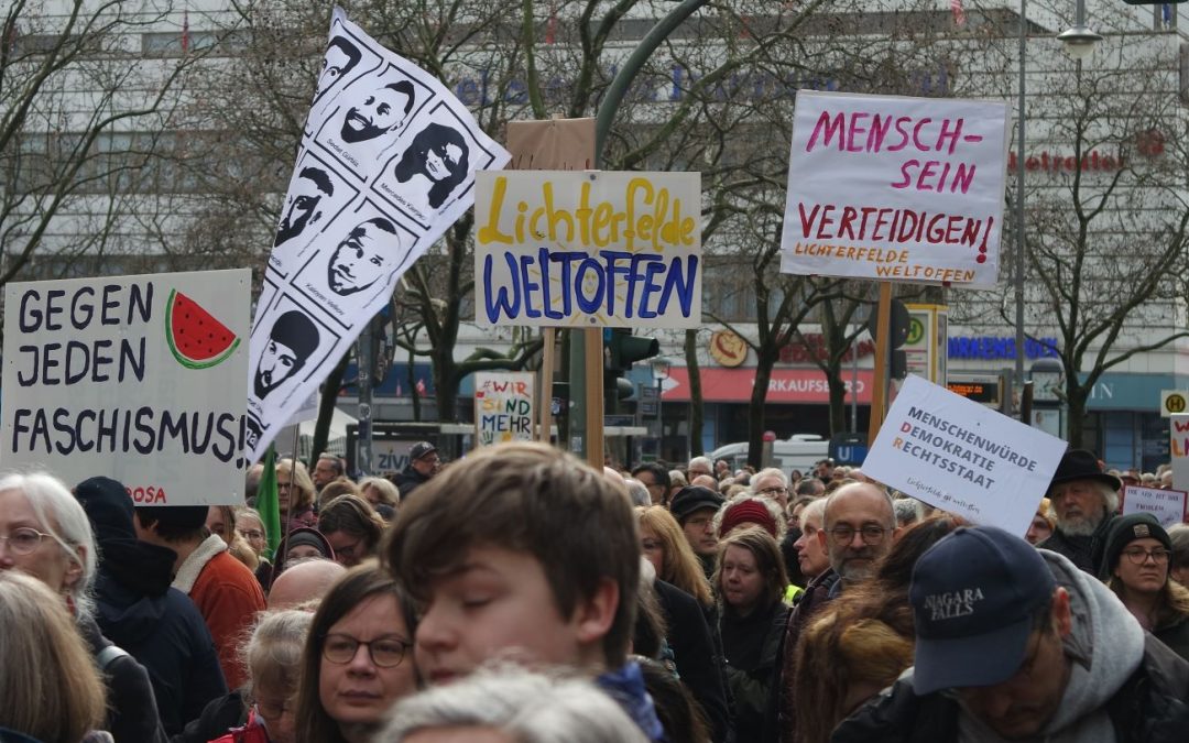 Steglitz weltoffen: Demo über die Schloßstraße