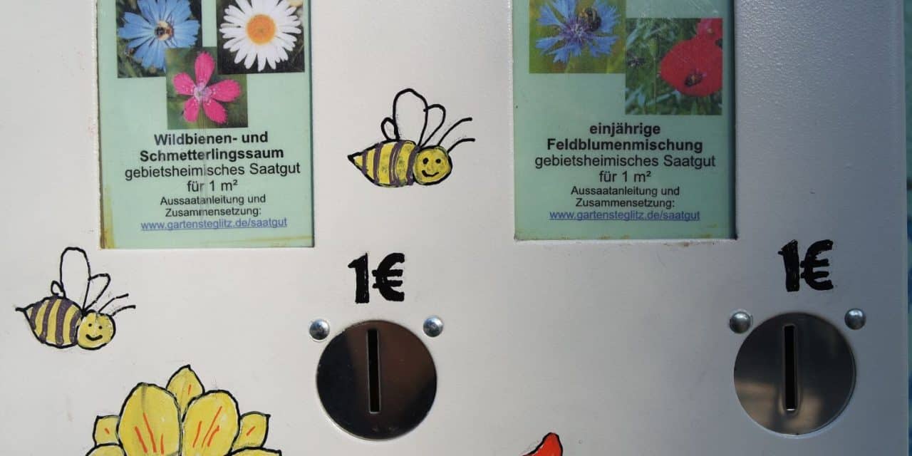 Bienenfutterautomat ist nachgefüllt